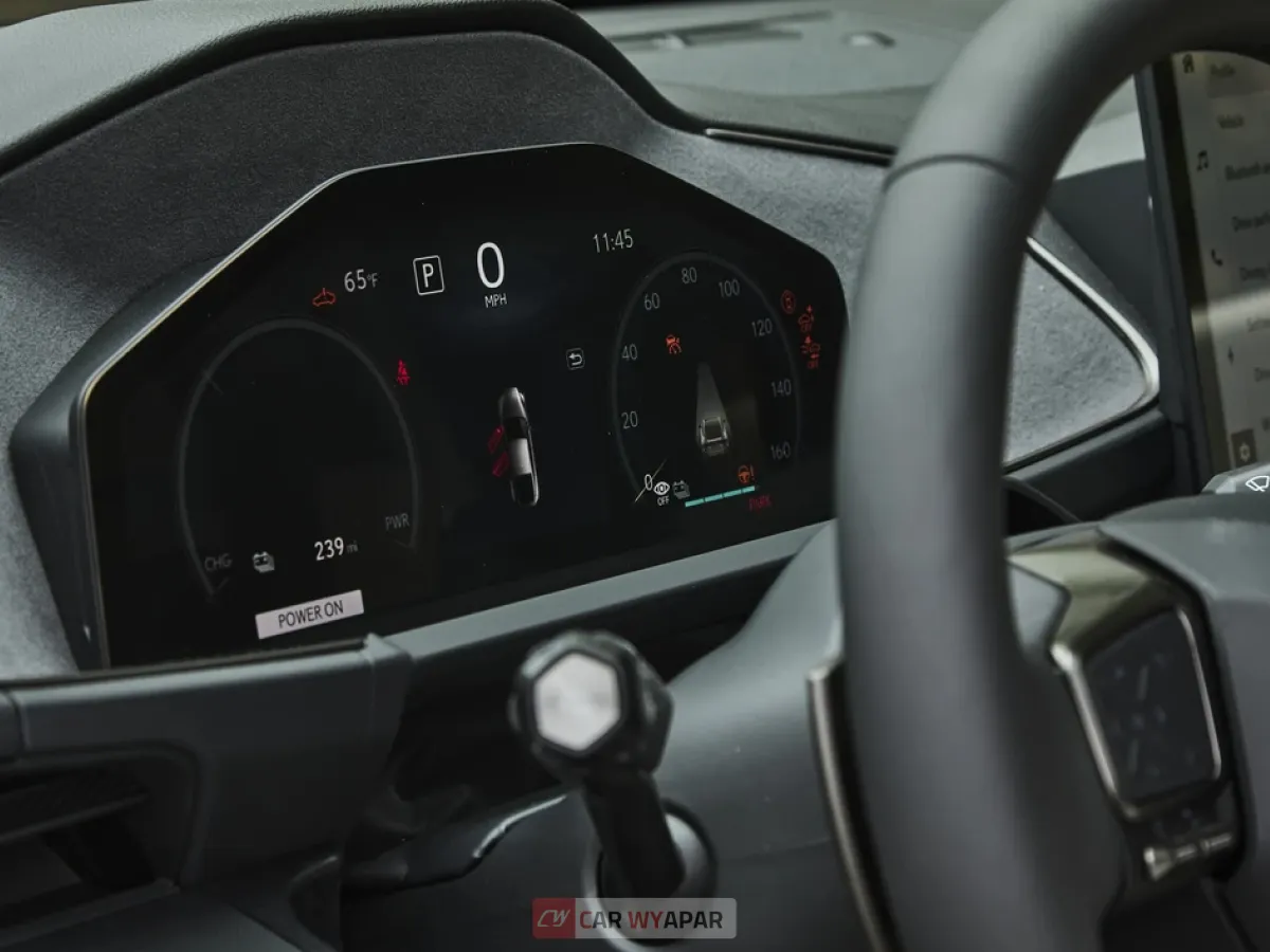 Tazuna Cockpit